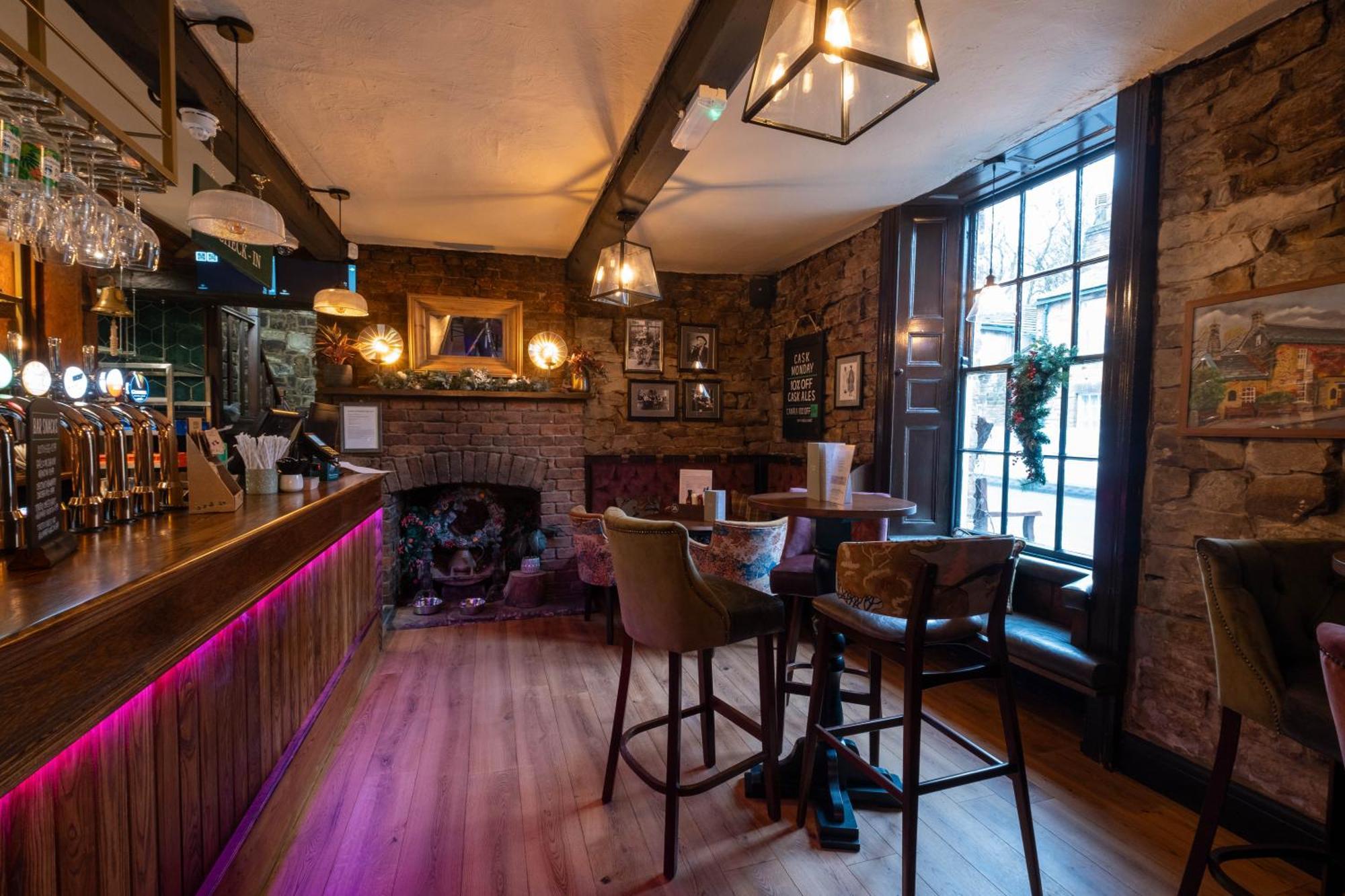 Rockingham Arms By Greene King Inns Wentworth  Bagian luar foto