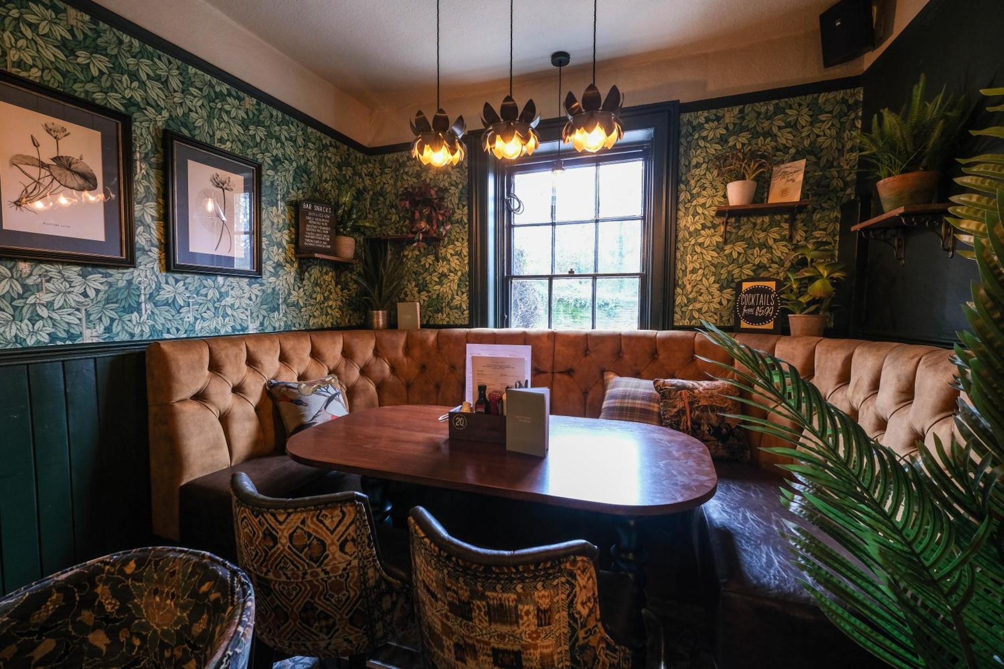 Rockingham Arms By Greene King Inns Wentworth  Bagian luar foto