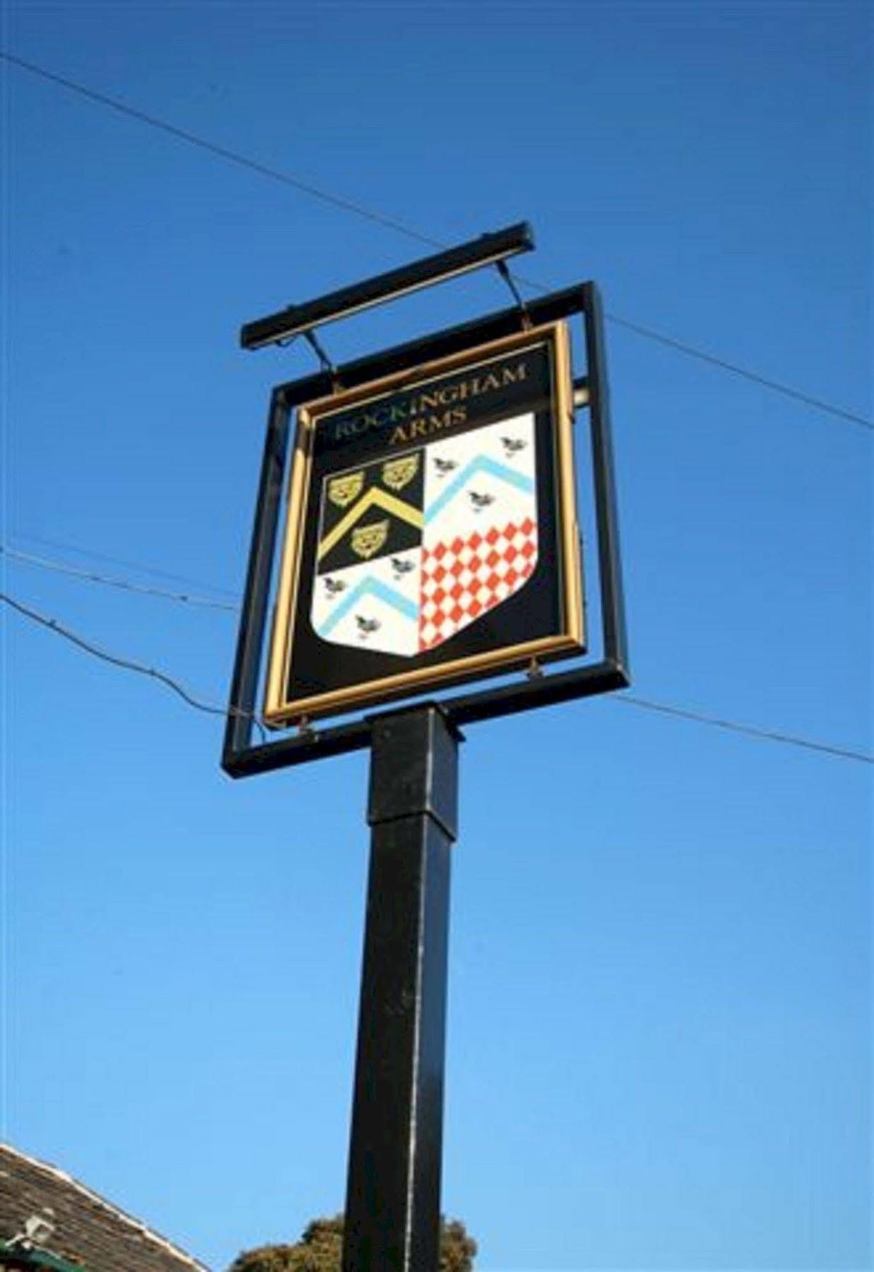 Rockingham Arms By Greene King Inns Wentworth  Bagian luar foto