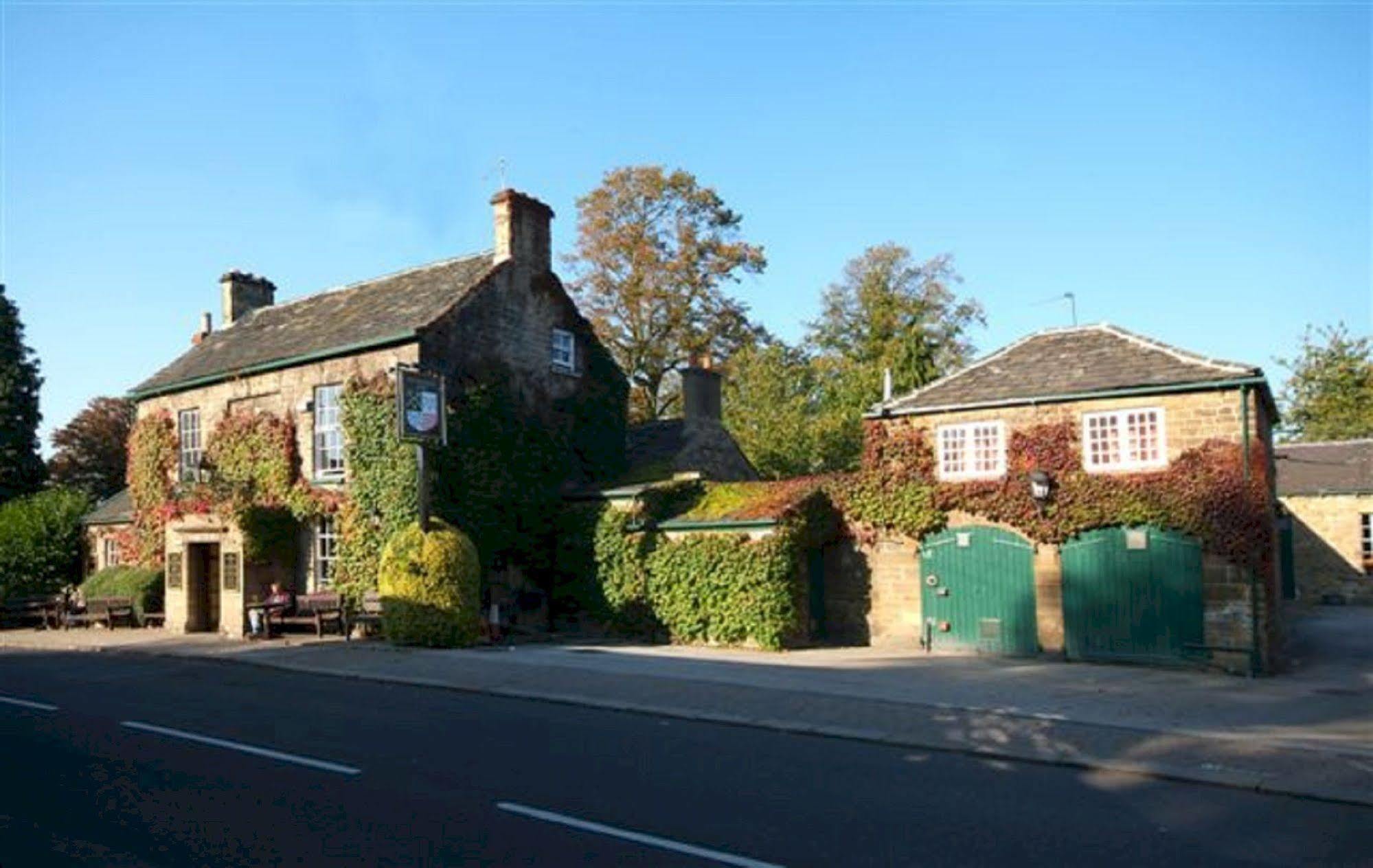 Rockingham Arms By Greene King Inns Wentworth  Bagian luar foto